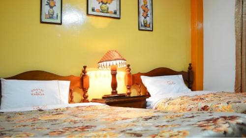 Hostal Karajia