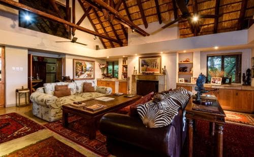 Khaya Ndlovu Manor House