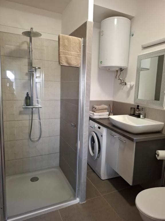 Werner Apartman