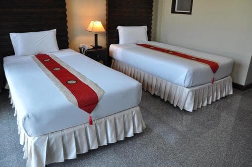 Karon Bay Inn