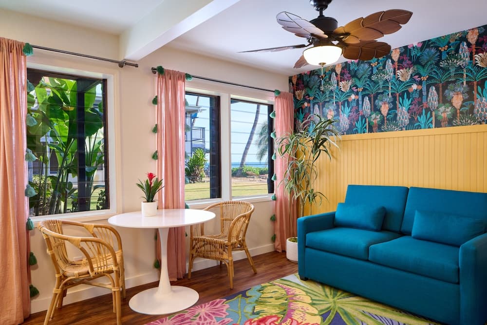 Lahaina Ocean's Edge
