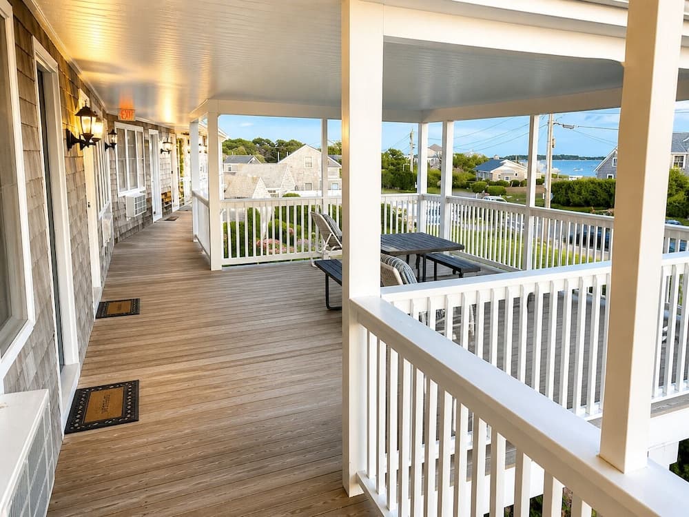 Colonial Acres Resort