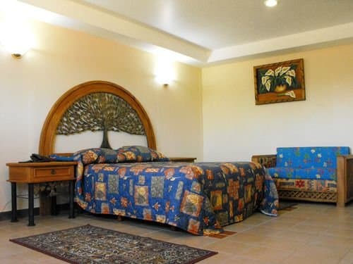 Los Arcos Hotel & Spa