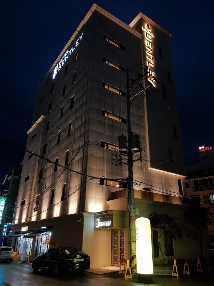 Hotel Bentley
