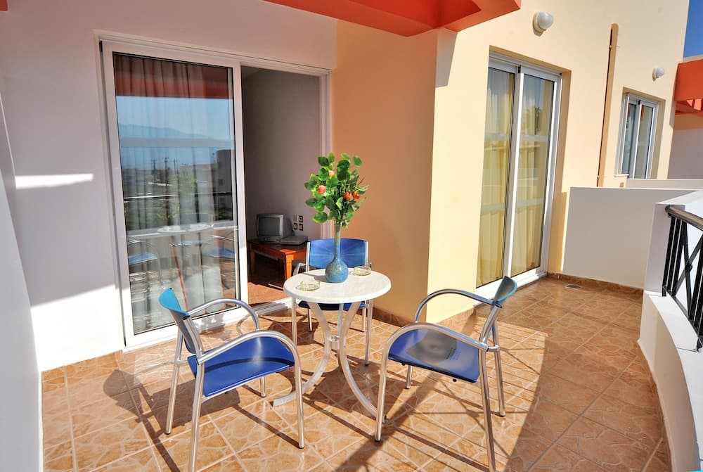 Pelopas Resort