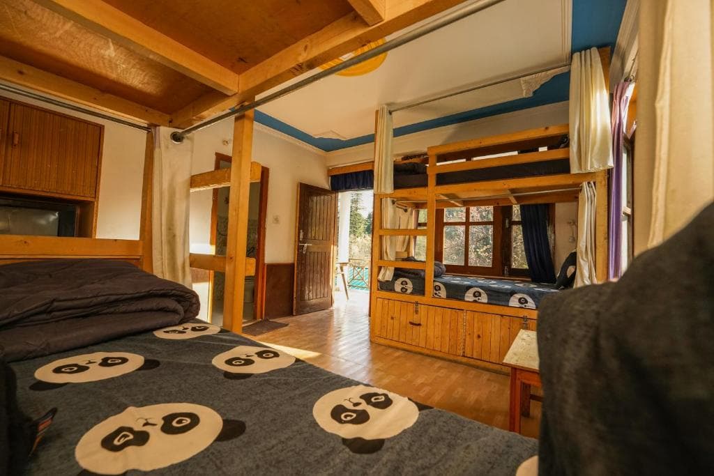 Hippie Panda Hostel