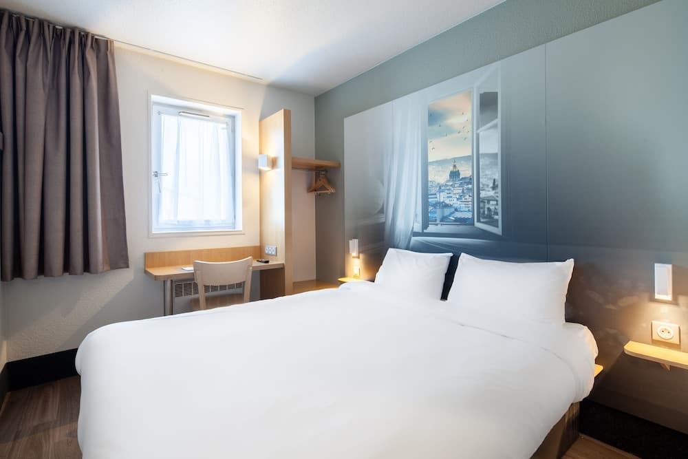 B&B Hôtel Maurepas
