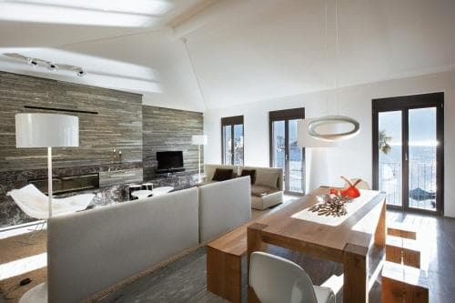 Seven Apartments