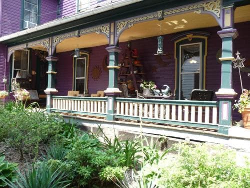 Amethyst Inn