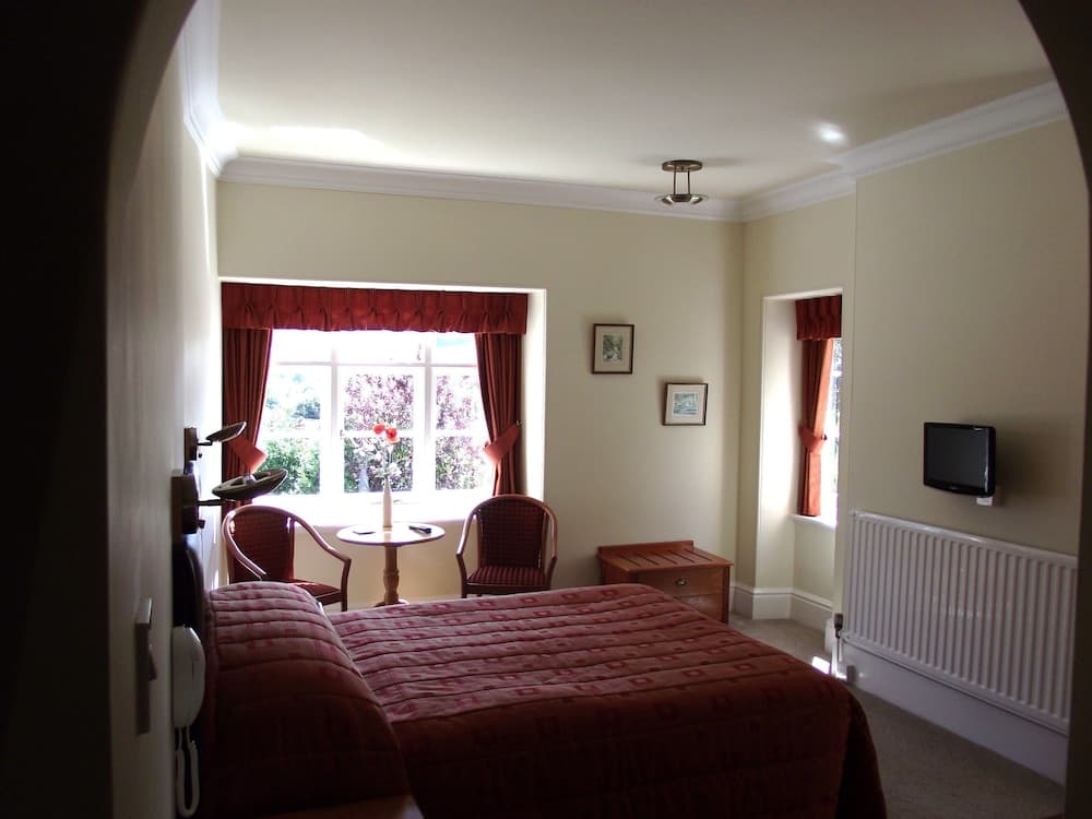 Channel House Hotel