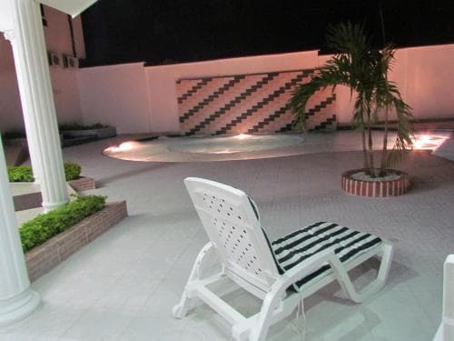 Hotel Iraqúa