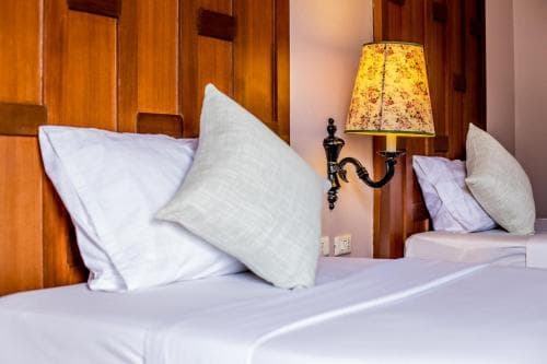 First Resort Albergo