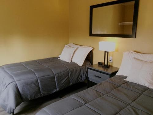 Carmel Wayfarer Inn