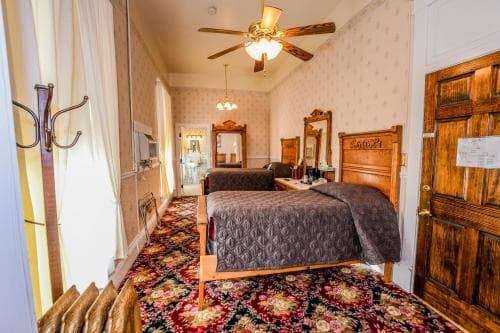 Irma Hotel