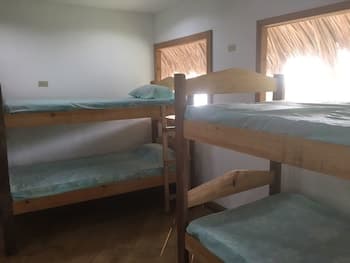 Tortugas Hostal