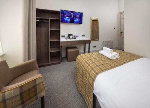 Albany Hotel