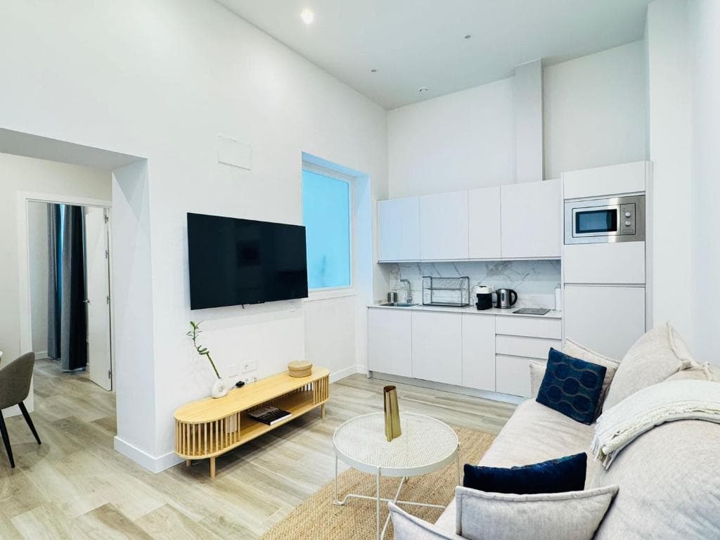 QE Apartments