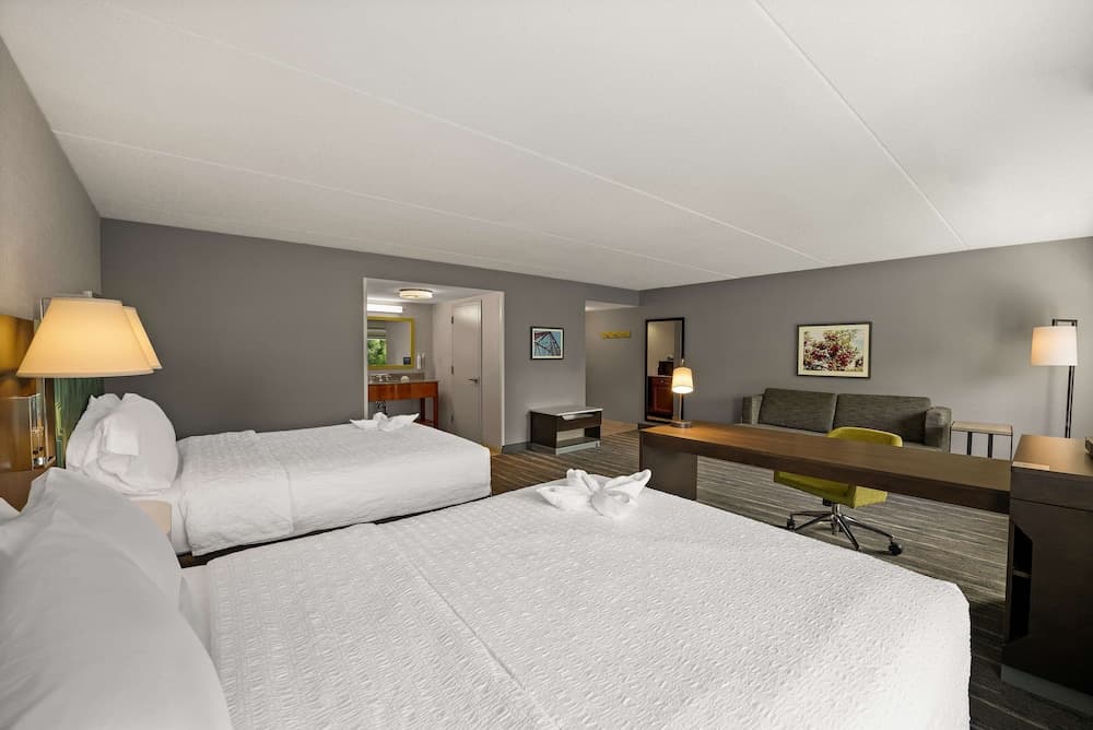 Hampton Inn & Suites Poughkeepsie