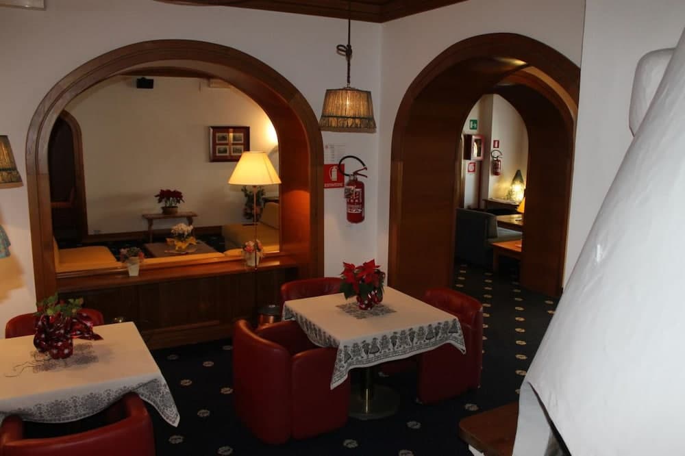 Hotel Majoni