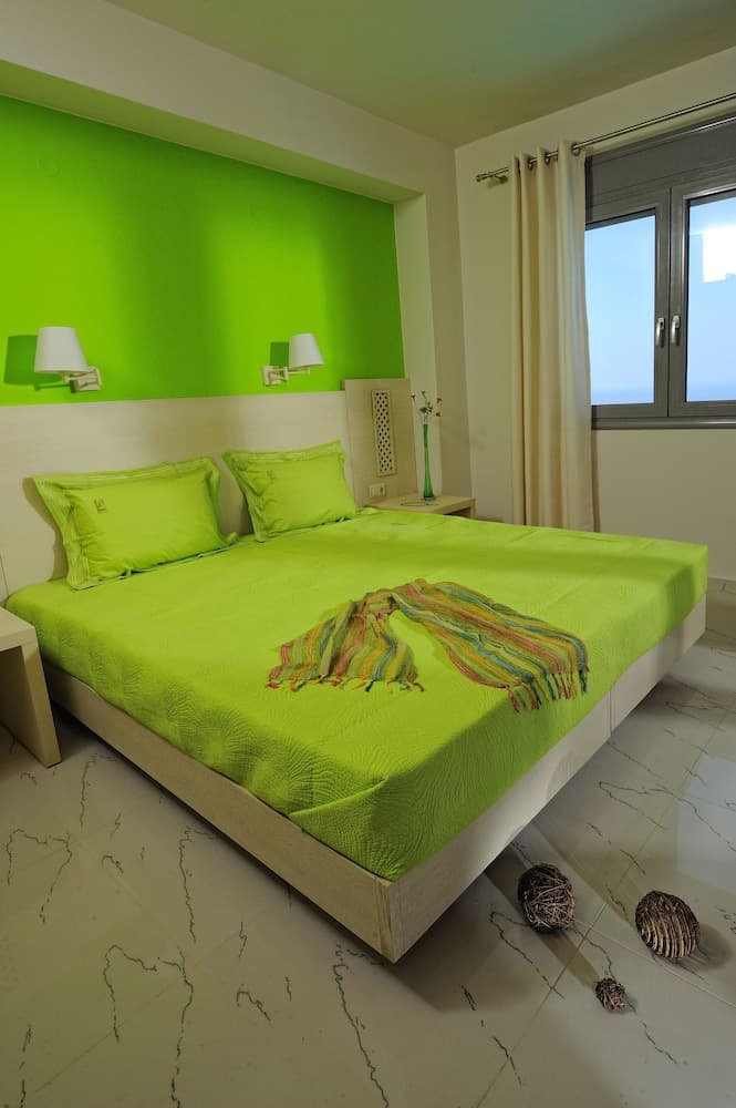 Danae Luxury Villas
