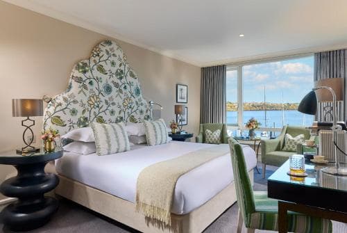 Trident Hotel