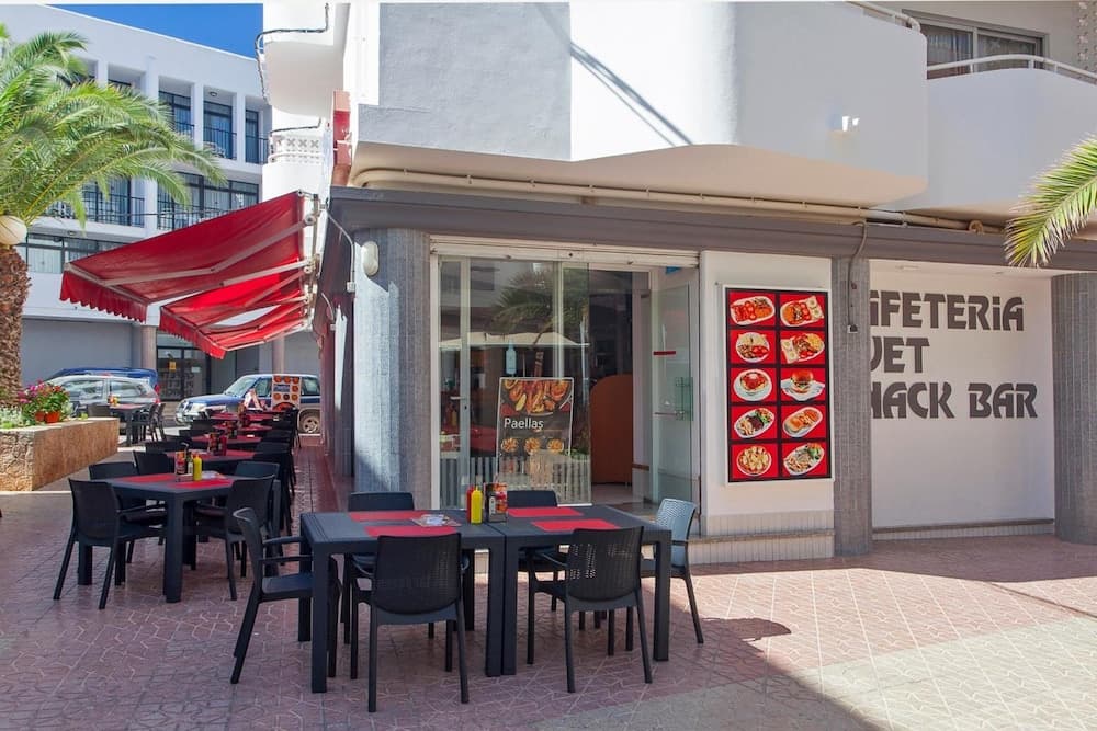 Apartamentos Puet