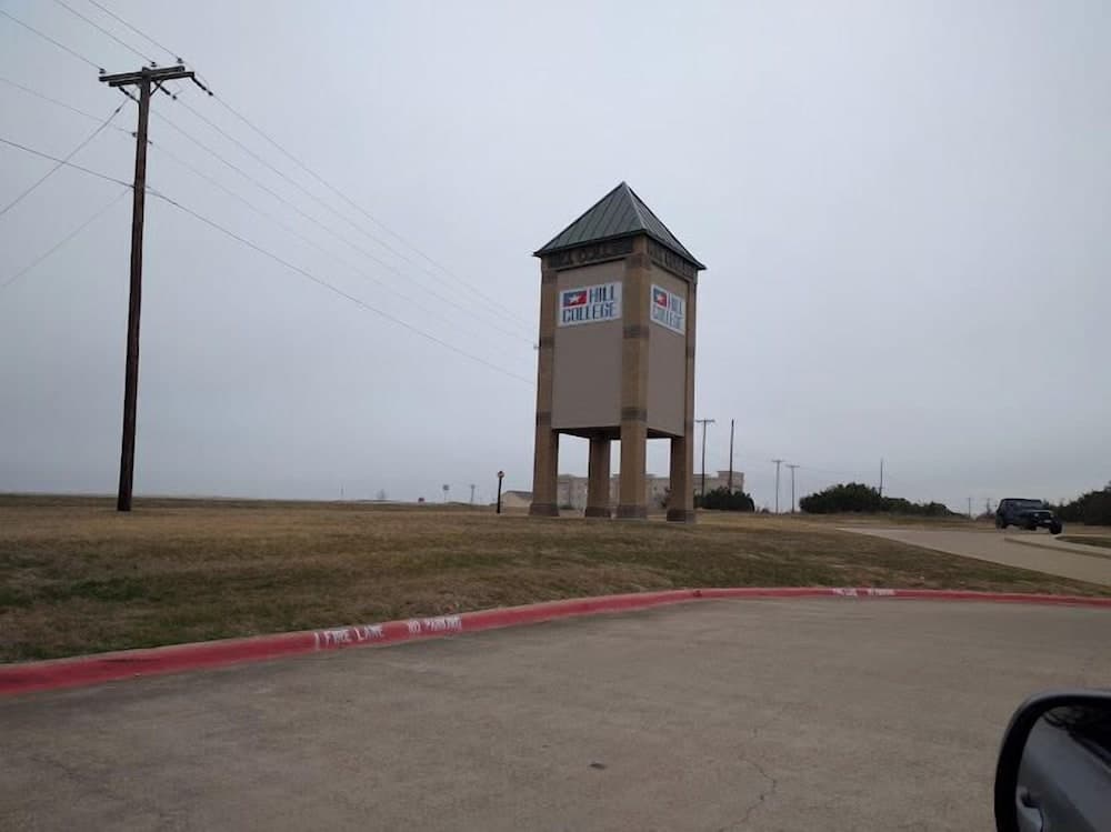 American Inn Cleburne