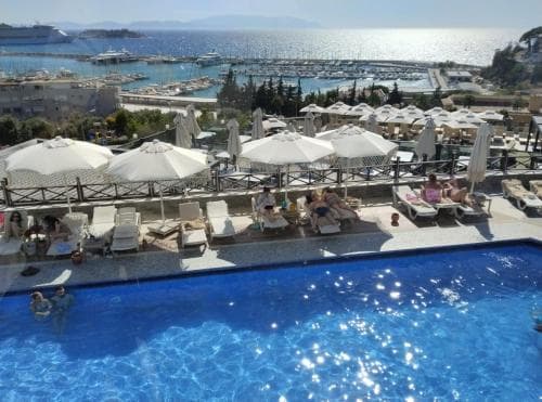 Suhan Seaport Hotel
