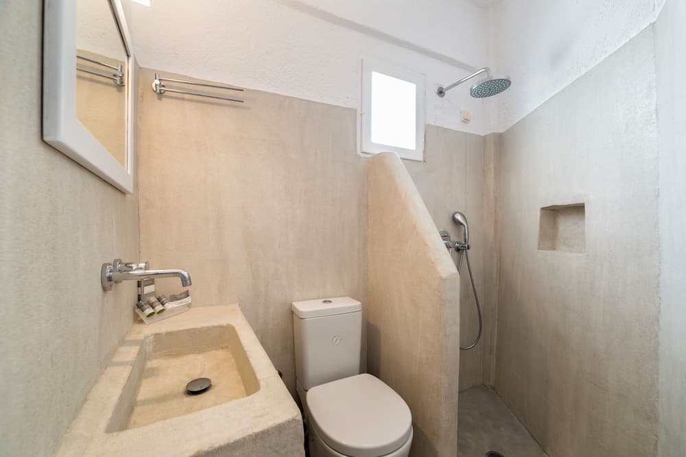 Artemis Suites