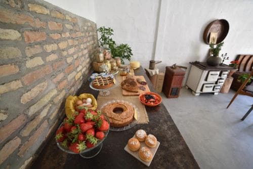 Capannone 111 Bed & Breakfast