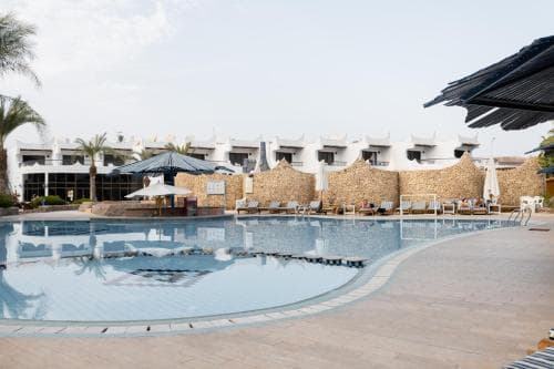 Turquoise Beach Hotel 