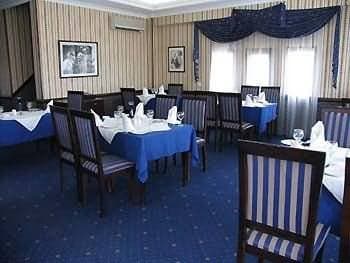Vinterpalatset Hotel