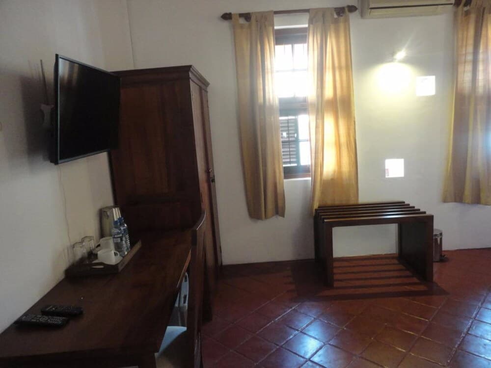 Robert Residence