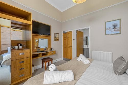 Invicta Hotel