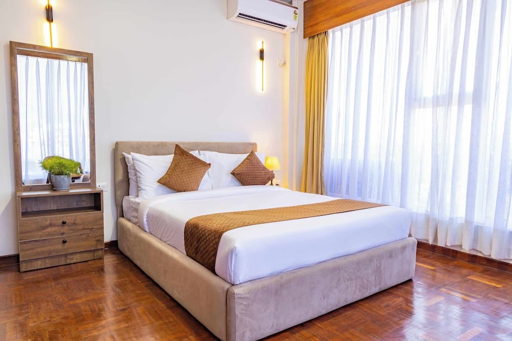 Mhendo Hotel & Studio Suites