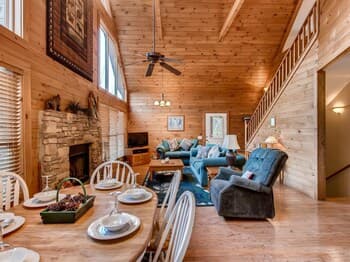 Lucky Charm Cabin