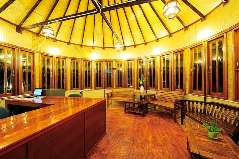 Phuphaya Seaview Resort