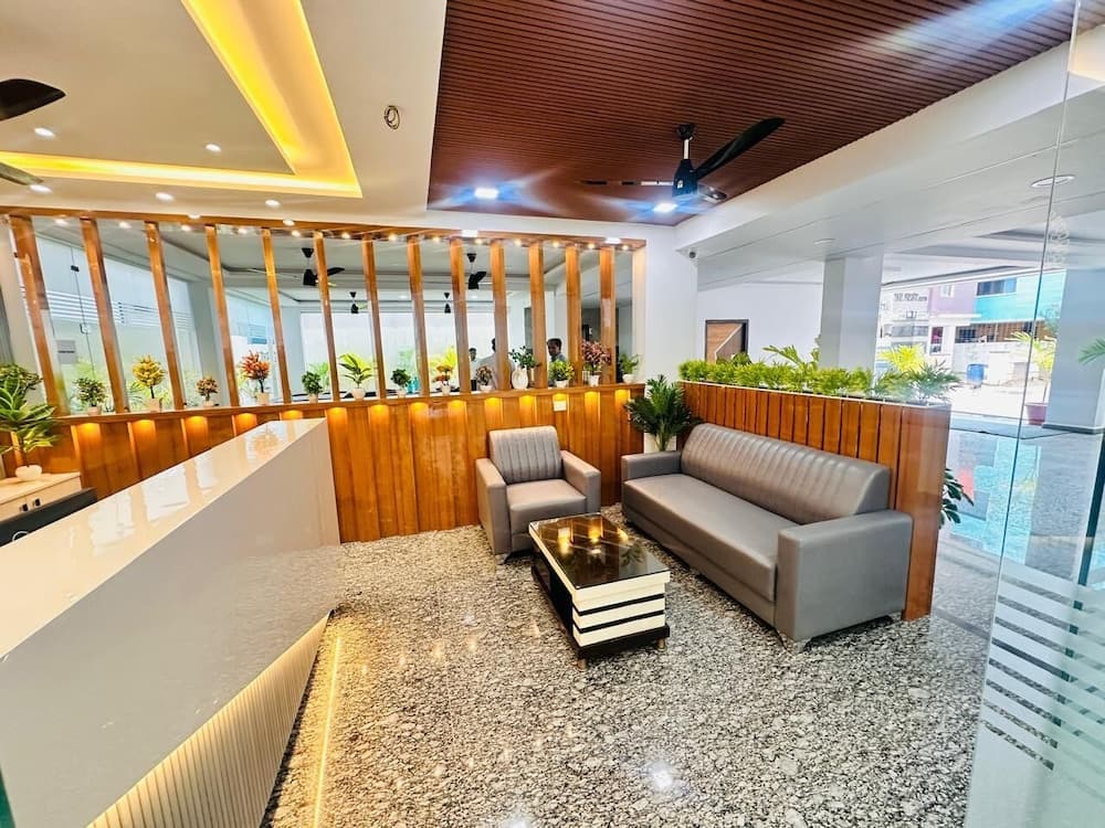Hotel Aurora Bliss