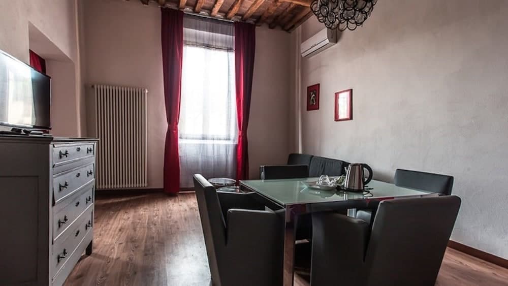 Toscanini Rooms