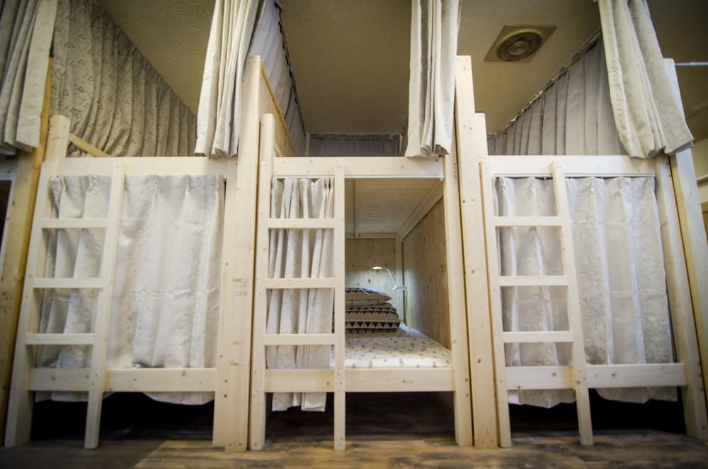 Magic Bus Hostel Otaru