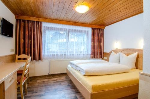 Hotel Garni Golfais