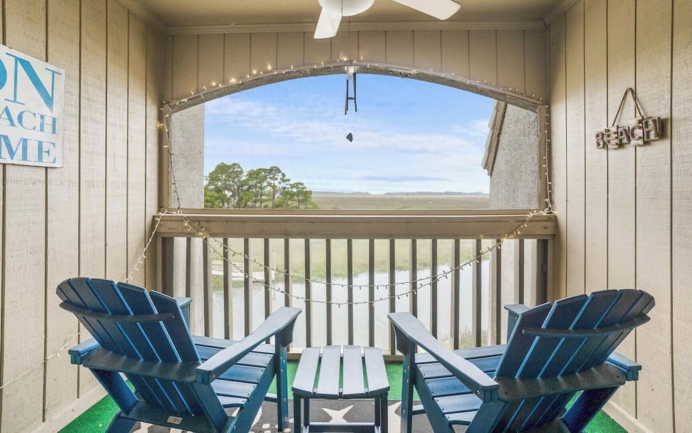194 Beach Club