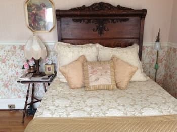 The Queens Residence