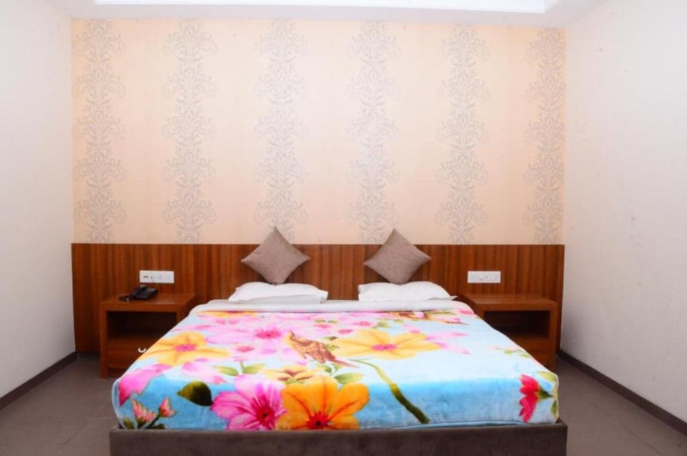 Dudi Hotel