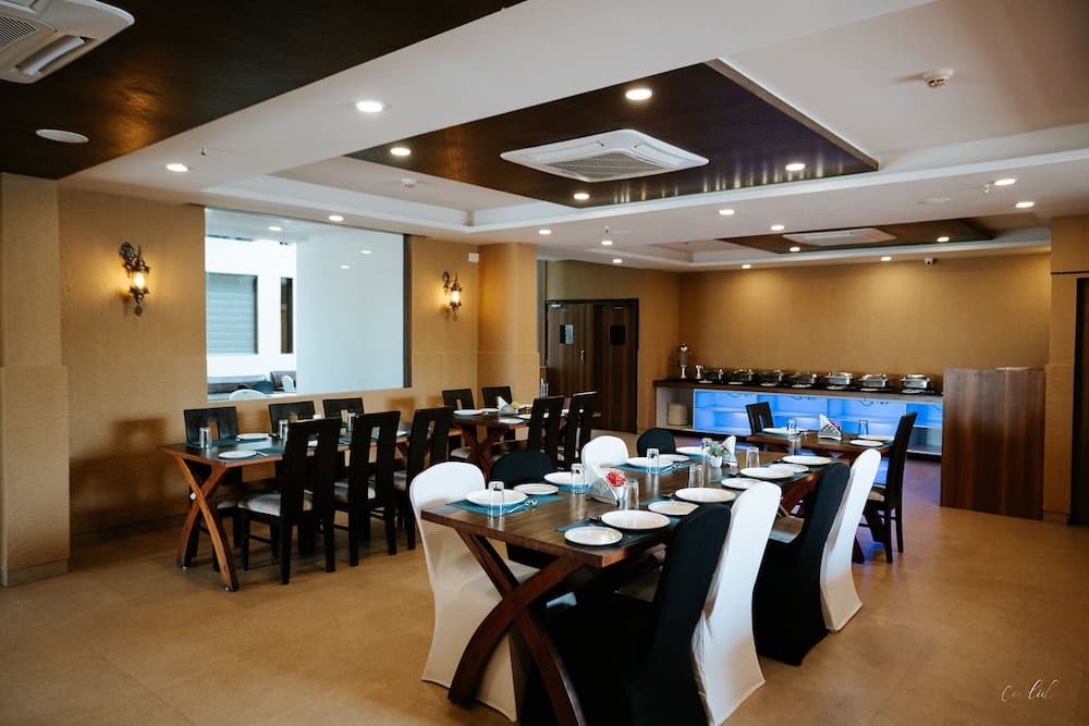 Madhuvan Suites by Blues