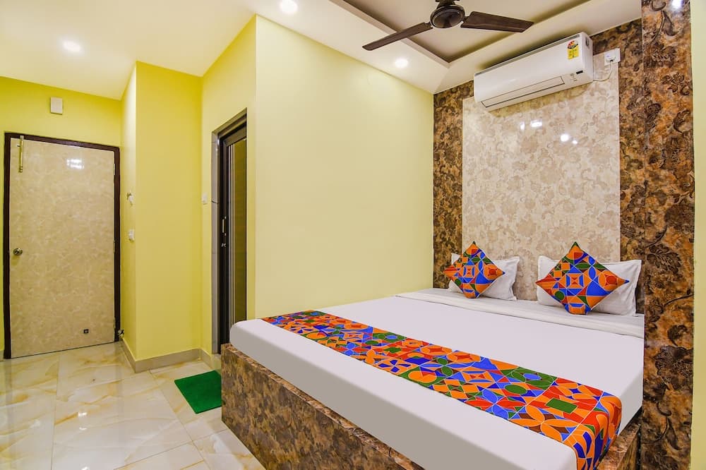 Fabhotel Divine Chariot