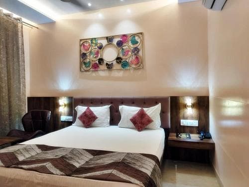 Hotel Luxuria