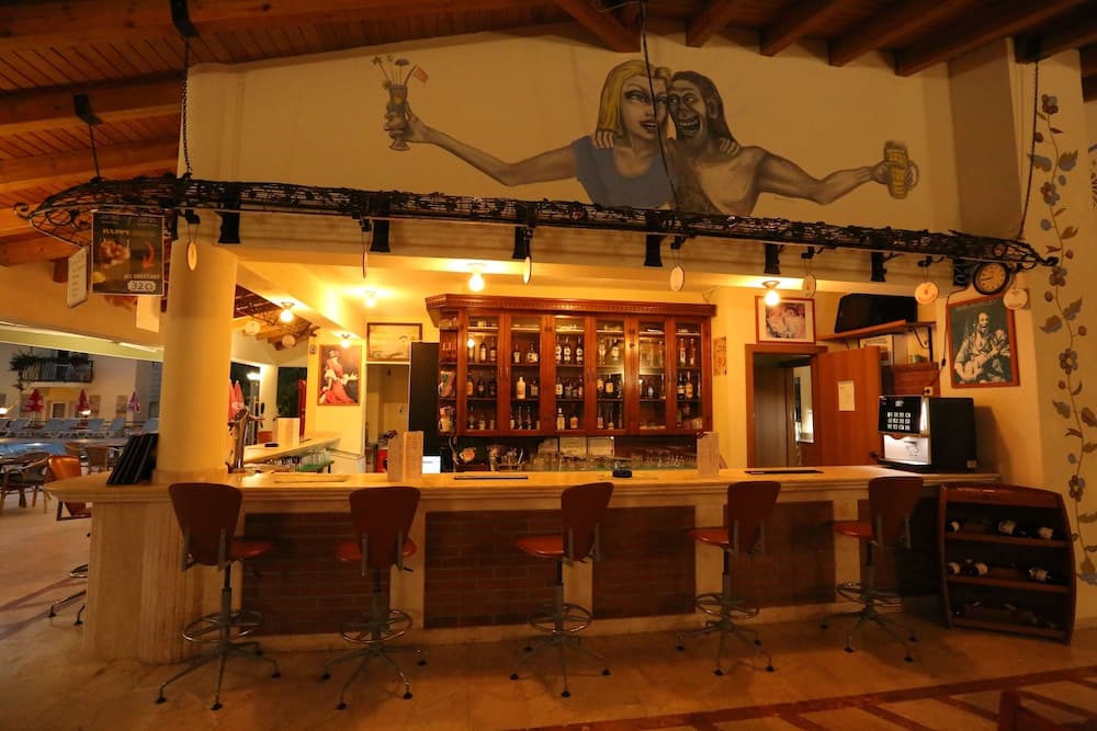 Mavruka Hotel