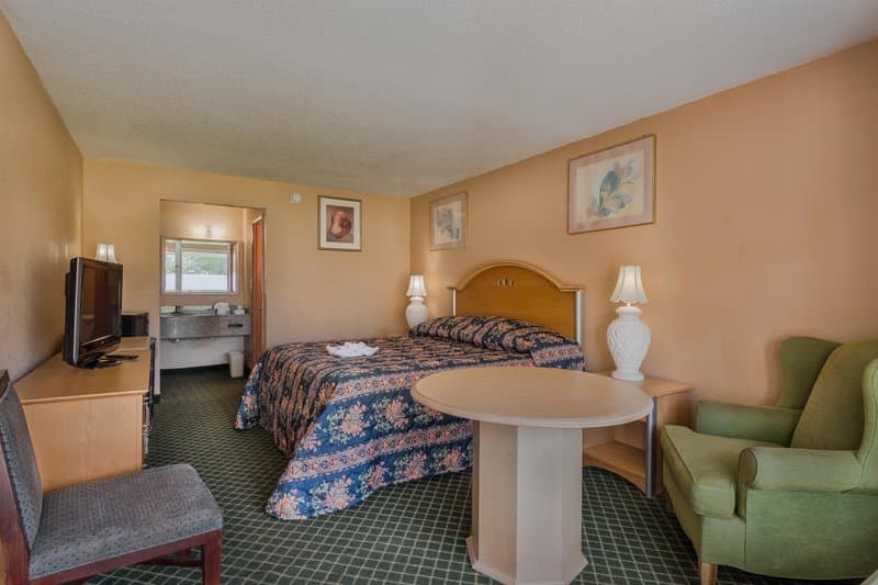 Budget Inn
