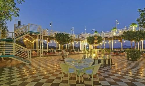 Treebo Khakhri Haveli
